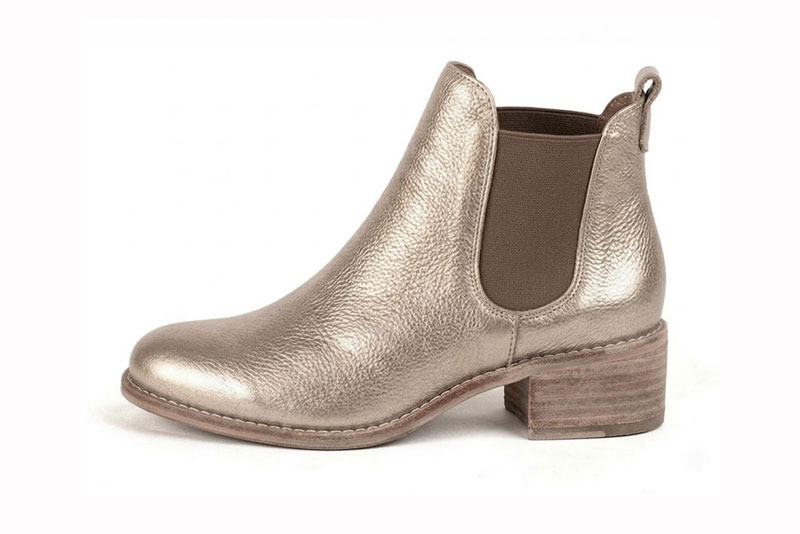 Elevate your look with solid-color leather Chelsea boots featuring sleek elastic side panels and effortless Parisian elegance, in gold and bronze leather with round toe and leather sole - Florence KOOIJMAN